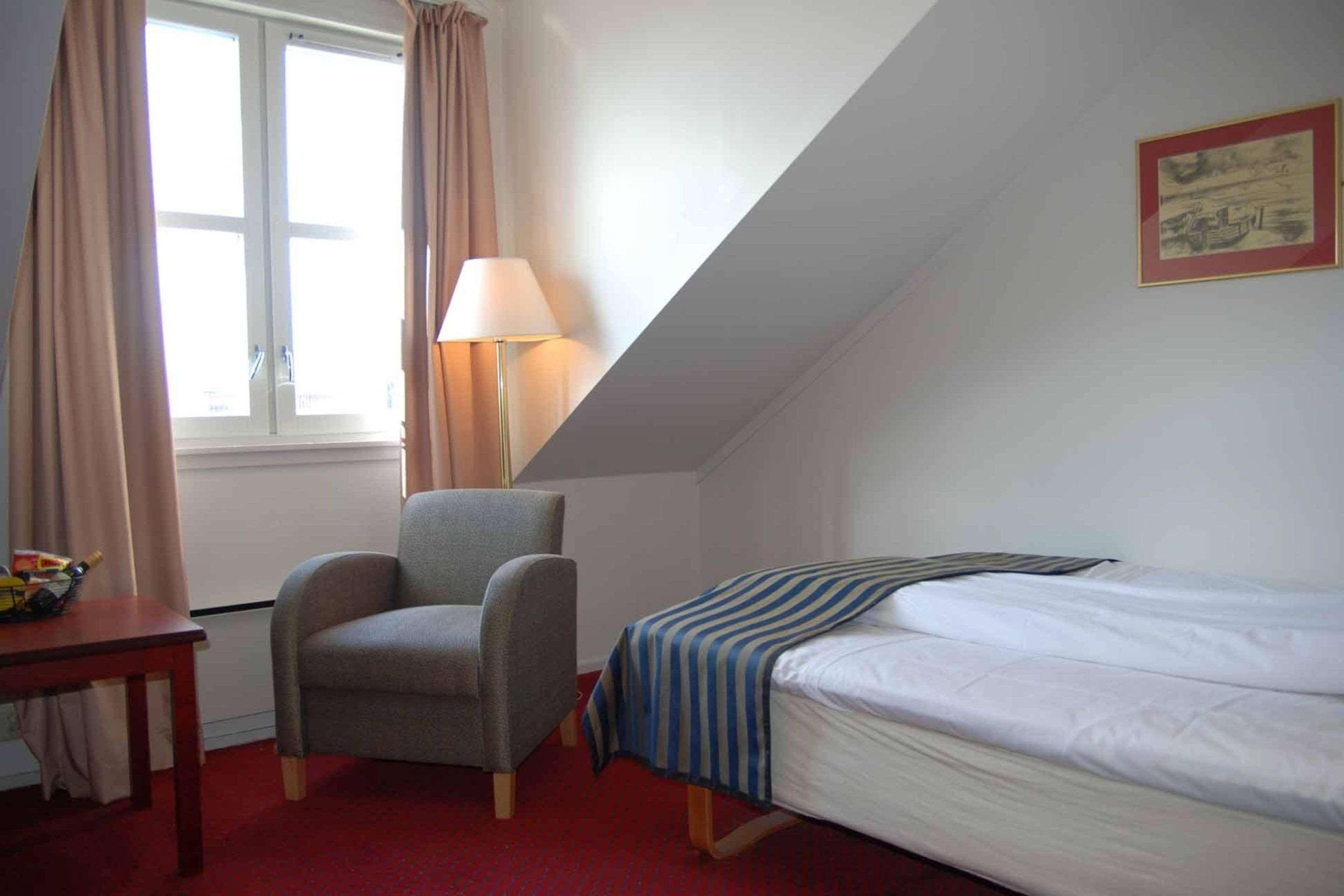 Home Hotel Grand Gjøvik Стая снимка
